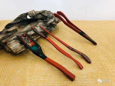 漆光映彩，匠心傳承——桂林師范高等專(zhuān)科學(xué)校首屆工藝美術(shù)品設(shè)計(jì)班漆器工藝結(jié)課成果展示